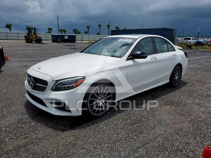 2019 Mercedes Benz C-Class фото