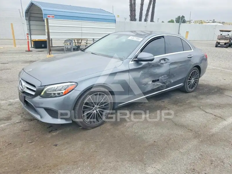 2019 Mercedes Benz C-Class фото