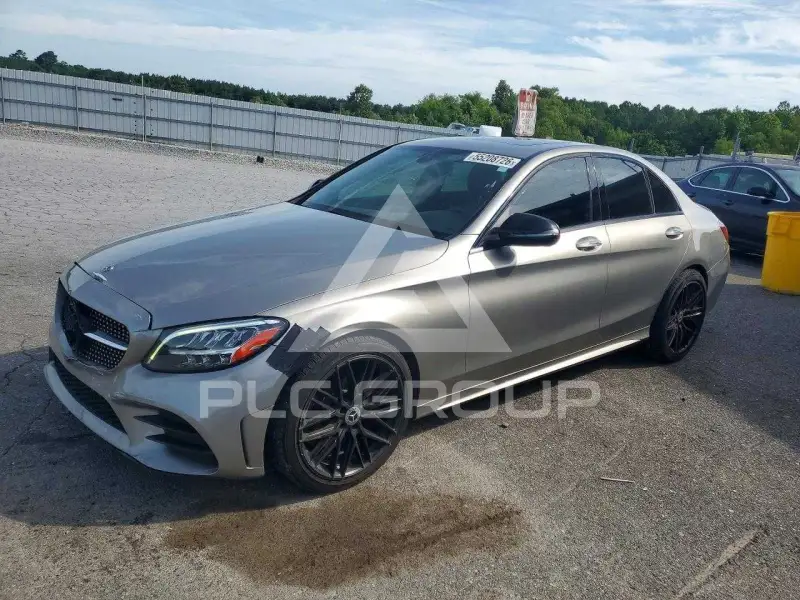 2019 Mercedes Benz C-Class фото