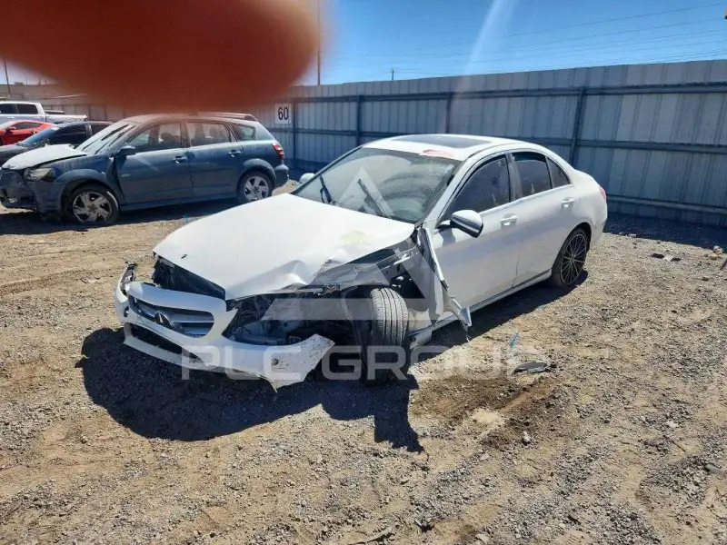 2019 Mercedes Benz C-Class photo