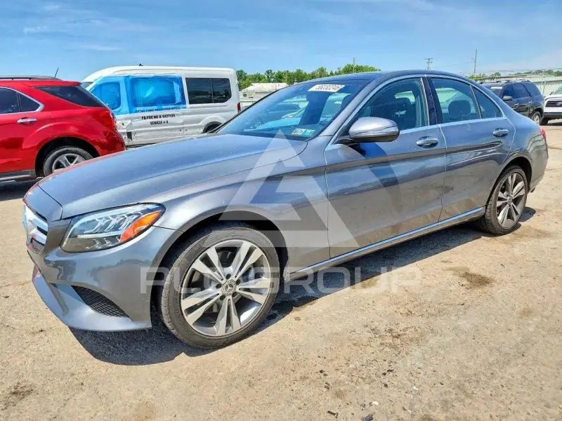 2019 Mercedes Benz C-Class photo