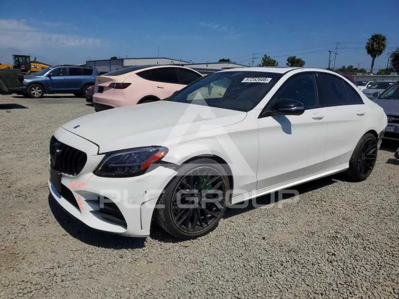 2019 Mercedes Benz C-Class фото