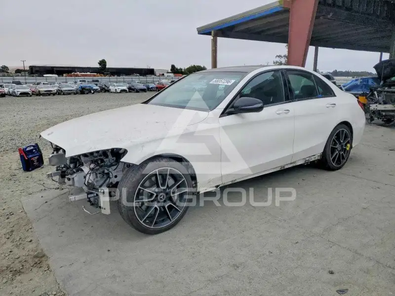 2019 Mercedes Benz C-Class фото