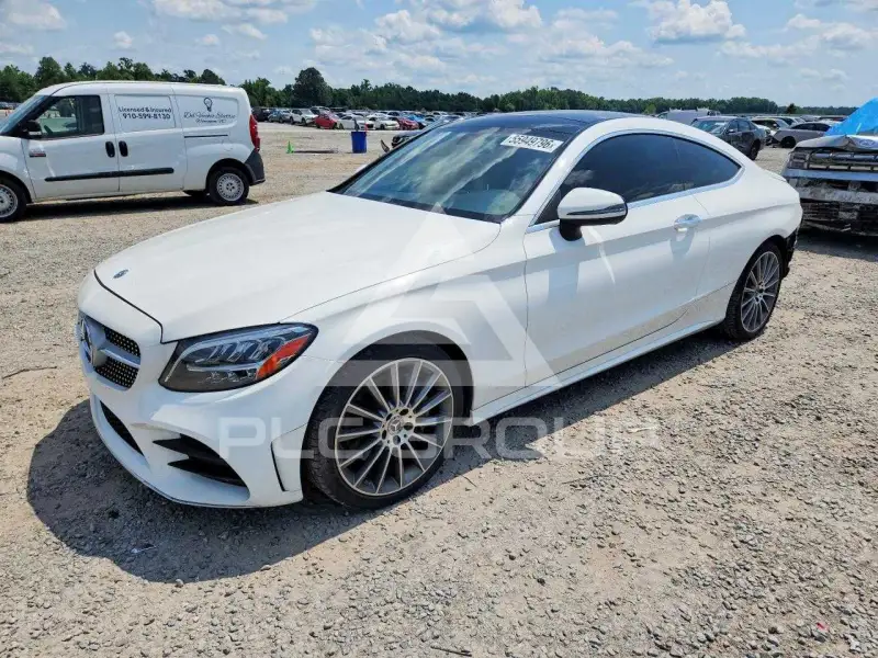 2019 Mercedes Benz C-Class photo