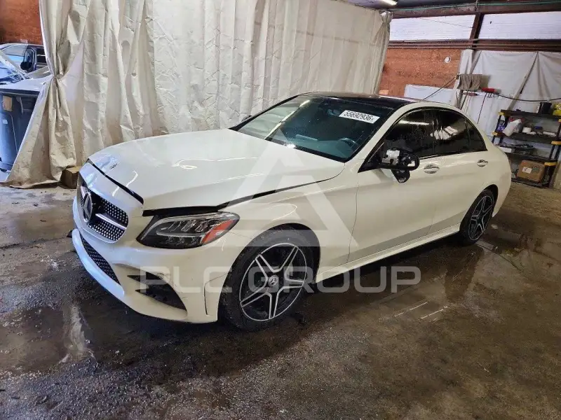 2019 Mercedes Benz C-Class фото