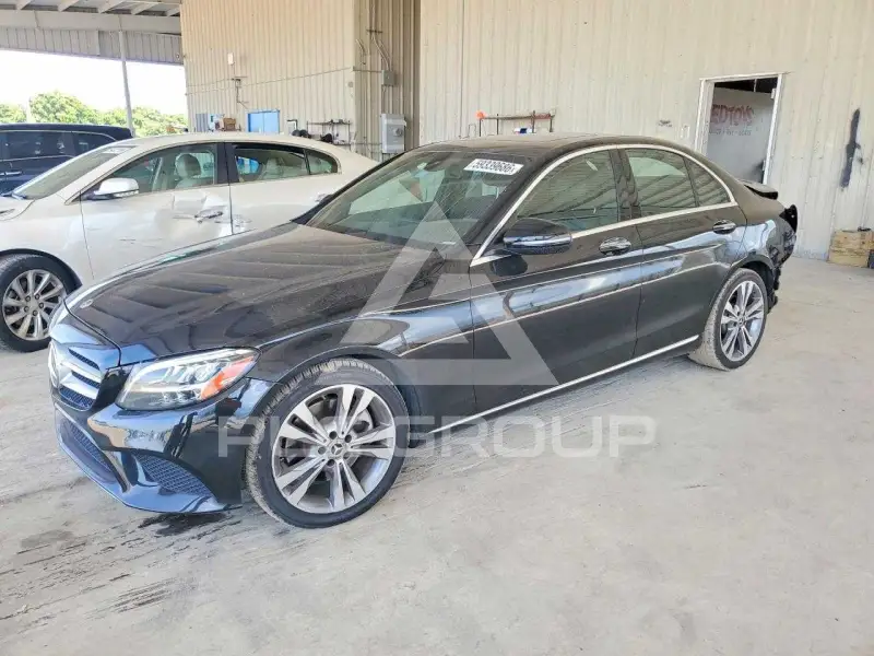 2019 Mercedes Benz C-Class фото