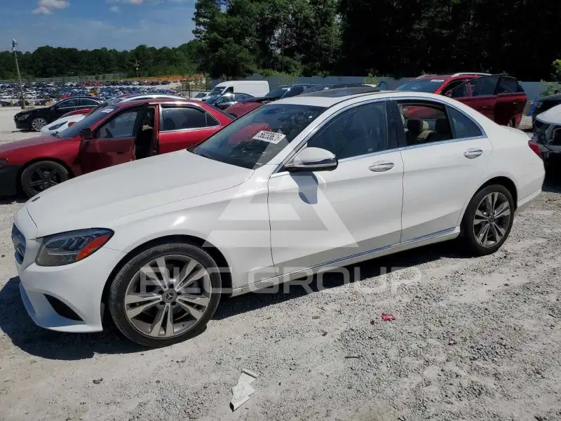 2019 Mercedes Benz C-Class фото