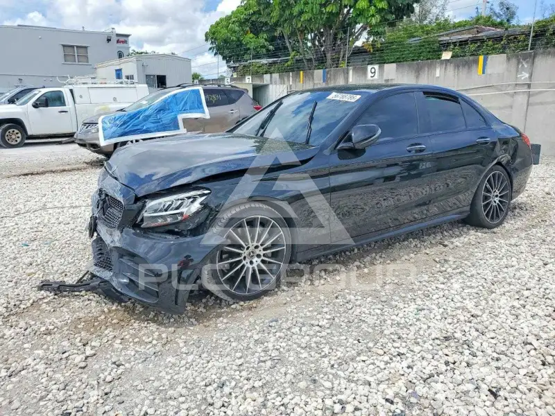 2019 Mercedes Benz C-Class фото