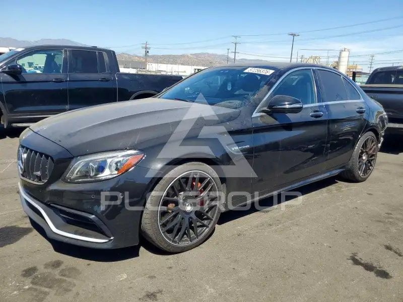 2019 Mercedes Benz C-Class photo