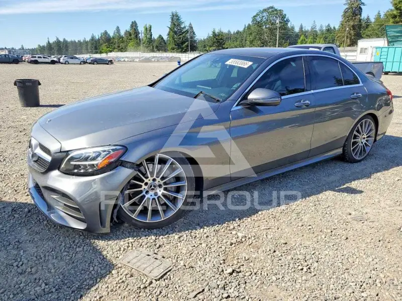 2019 Mercedes Benz C-Class фото