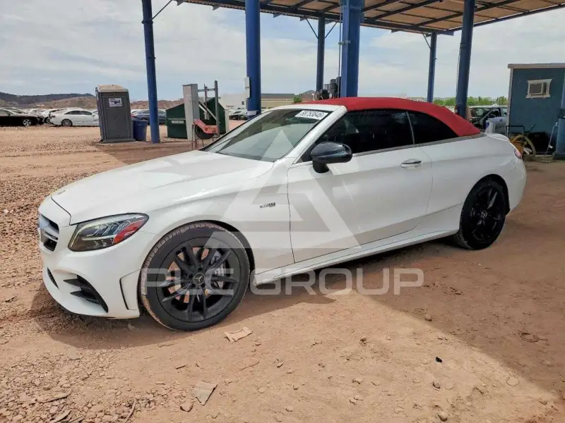 2019 Mercedes Benz C-Class photo