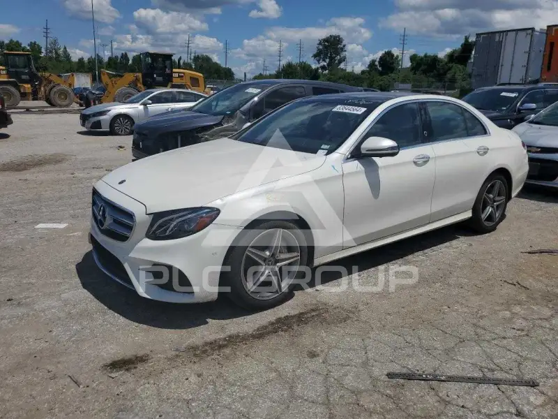 2019 Mercedes Benz E-Class фото