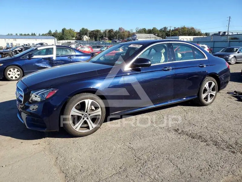 2019 Mercedes Benz E-Class фото