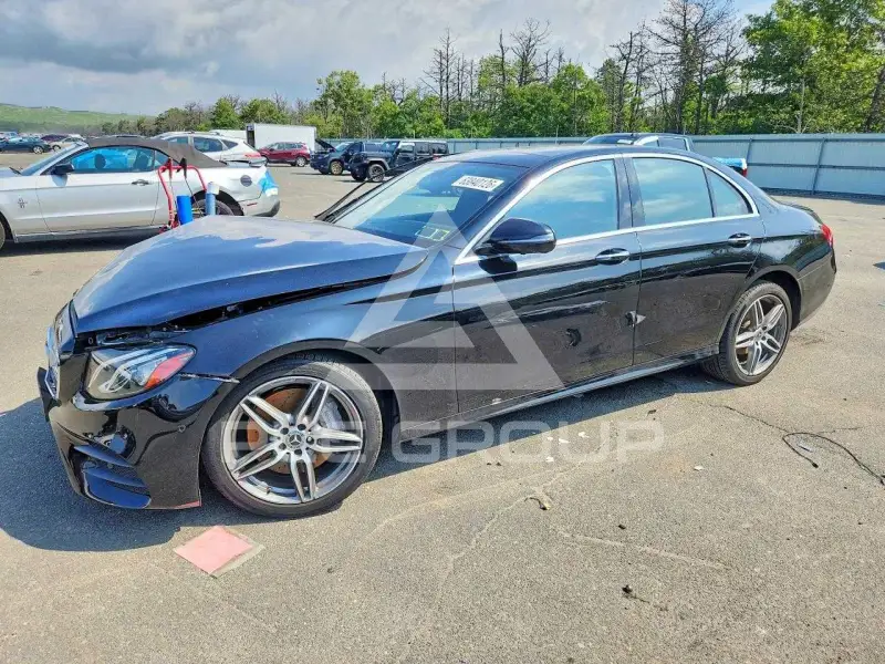 2019 Mercedes Benz E-Class фото