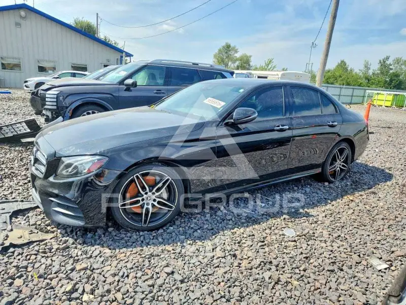 2019 Mercedes Benz E-Class photo
