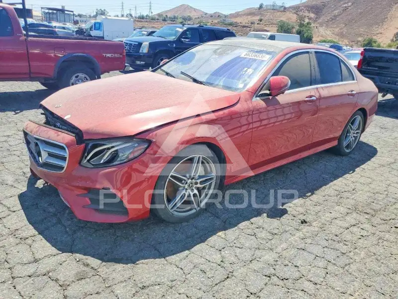 2019 Mercedes Benz E-Class фото