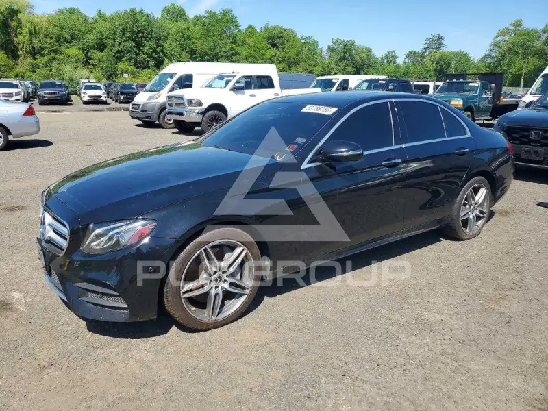 2019 Mercedes Benz E-Class фото