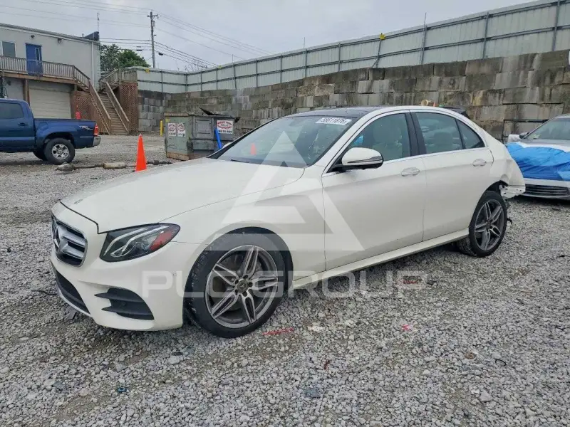 2019 Mercedes Benz E-Class фото