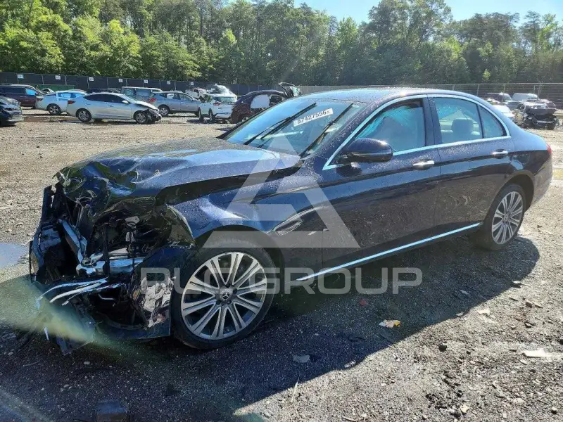 2019 Mercedes Benz E-Class фото