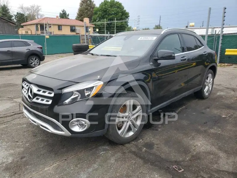2019 Mercedes Benz GLA 250 фото