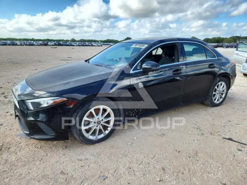 2019 Mercedes Benz A фото