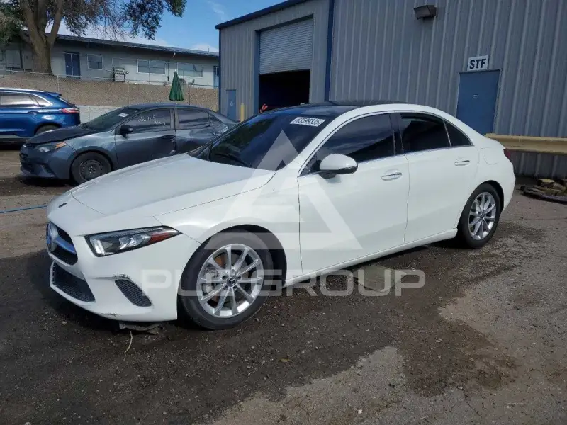 2019 Mercedes Benz A photo