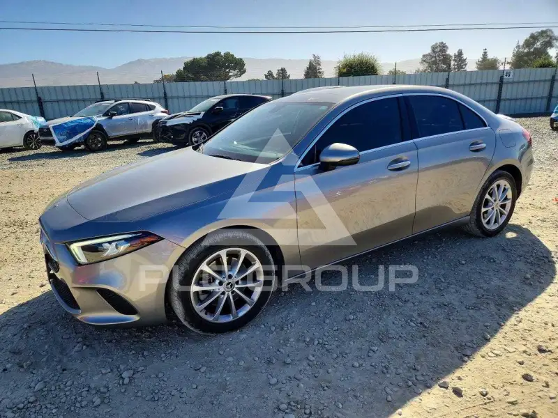 2019 Mercedes Benz A photo
