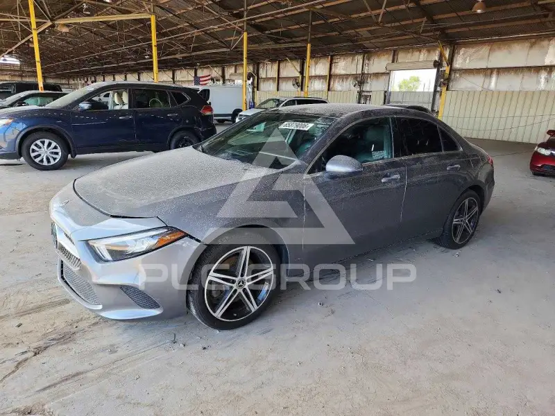 2019 Mercedes Benz A photo