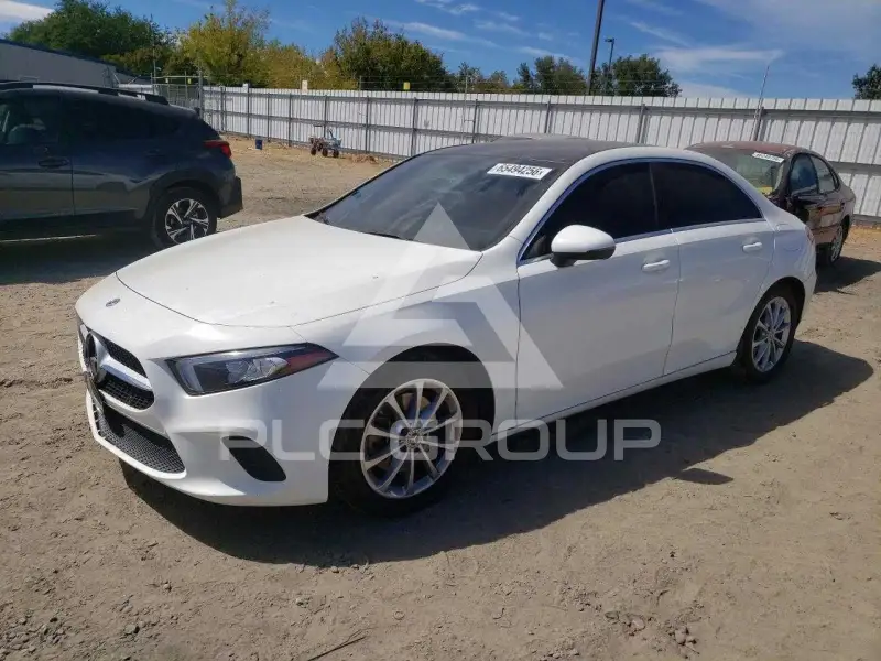 2019 Mercedes Benz A photo