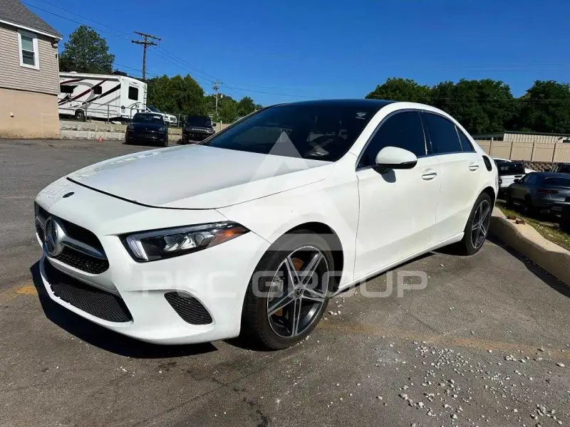 2019 Mercedes Benz A фото