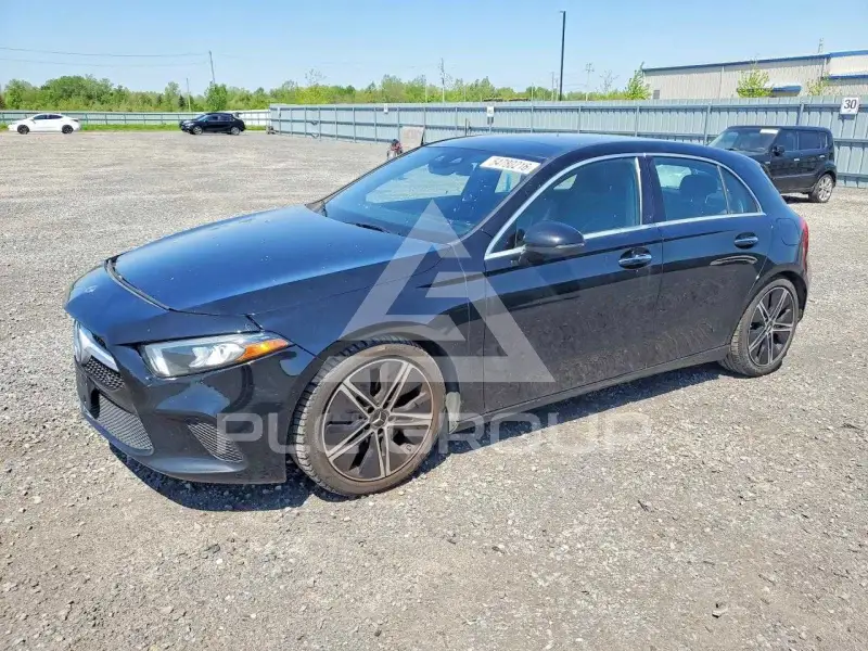 2019 Mercedes Benz A фото