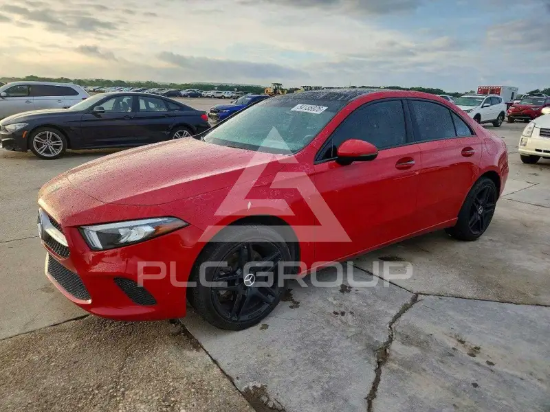 2019 Mercedes Benz A photo