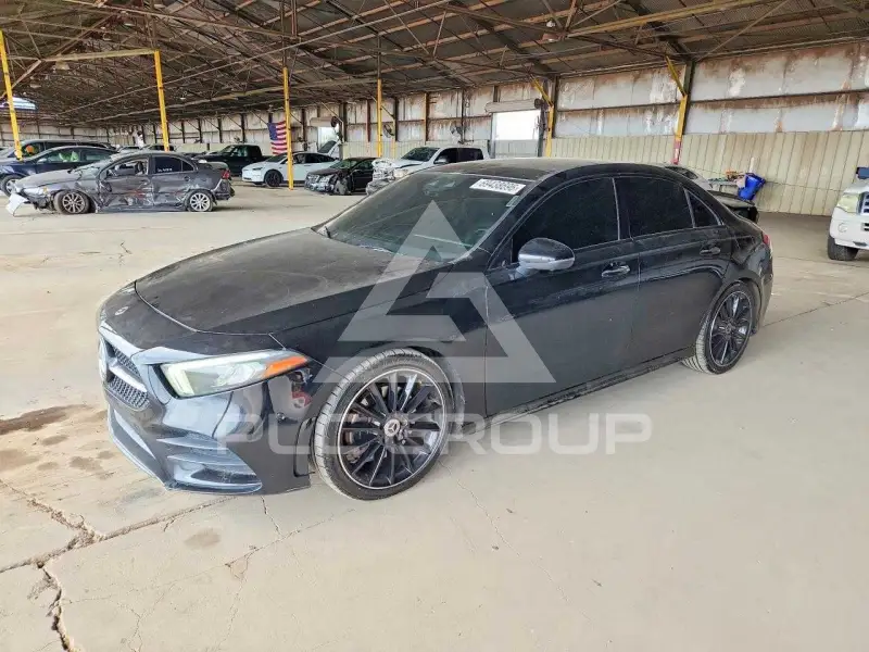2019 Mercedes Benz A фото
