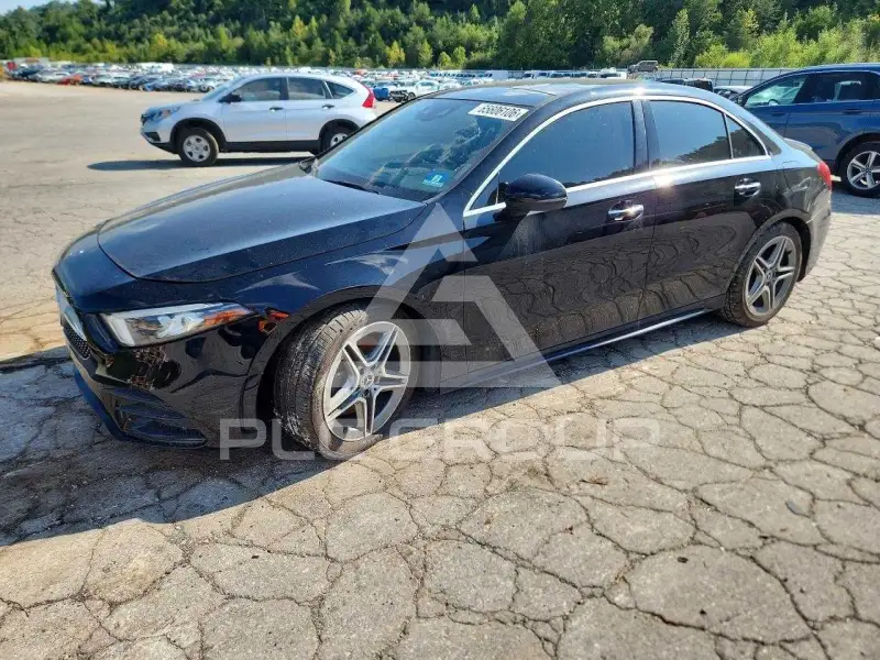 2019 Mercedes Benz A фото