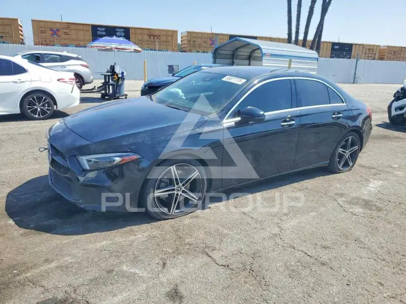 2019 Mercedes Benz A photo
