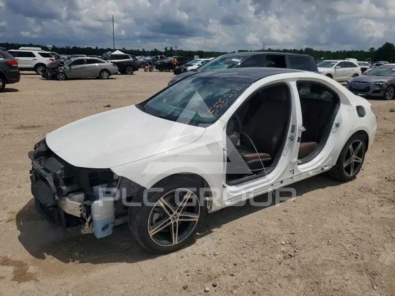 2019 Mercedes Benz A фото