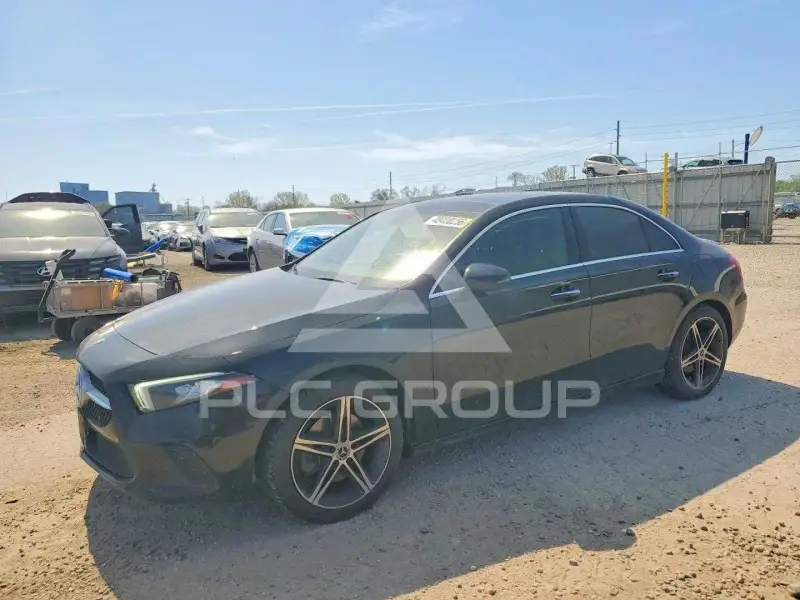 2019 Mercedes Benz A photo