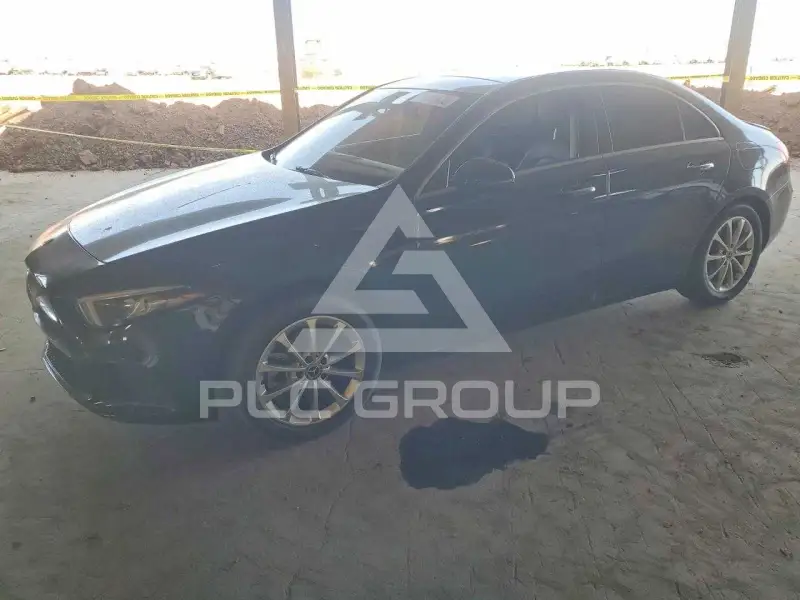2019 Mercedes Benz A photo