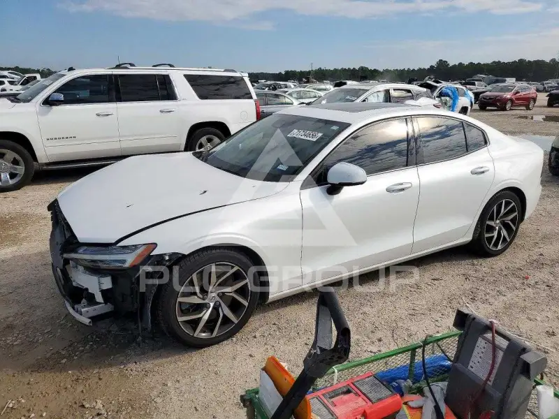 2019 Volvo S60 фото