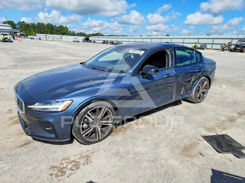 2019 Volvo S60 фото