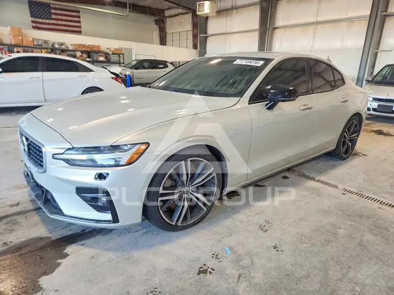 2019 Volvo S60 фото
