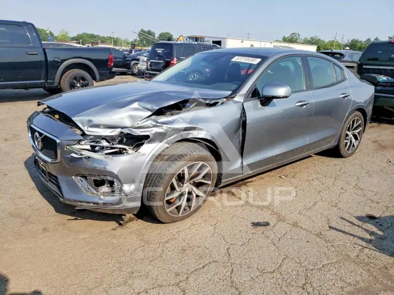 2019 Volvo S60 фото