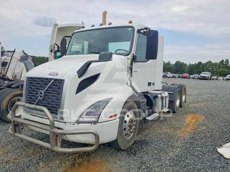 2019 Volvo  фото
