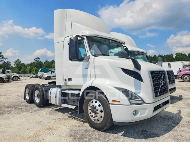 2019 Volvo  фото