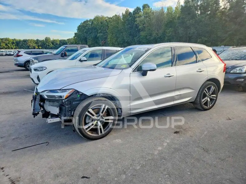 2019 Volvo XC60 фото