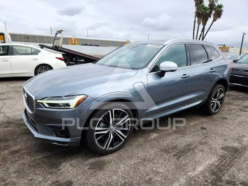 2019 Volvo XC60 photo
