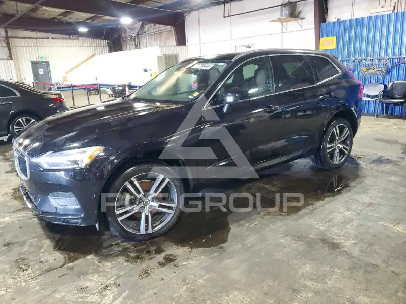 2019 Volvo XC60 photo