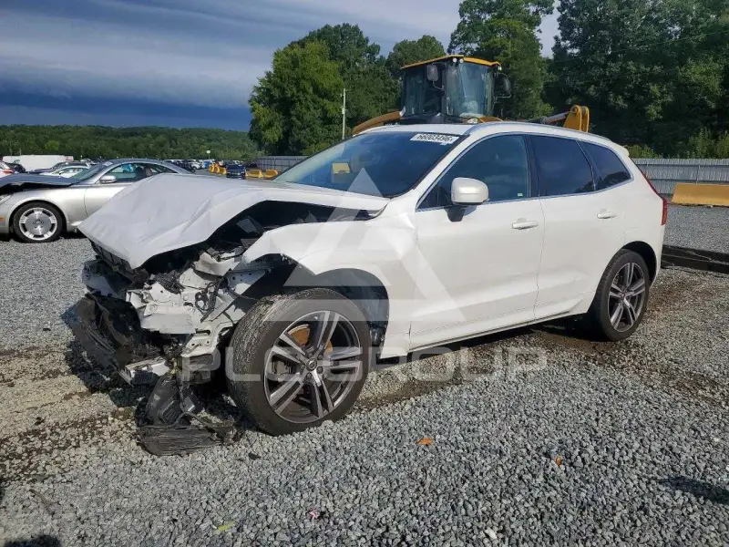 2019 Volvo XC60 фото
