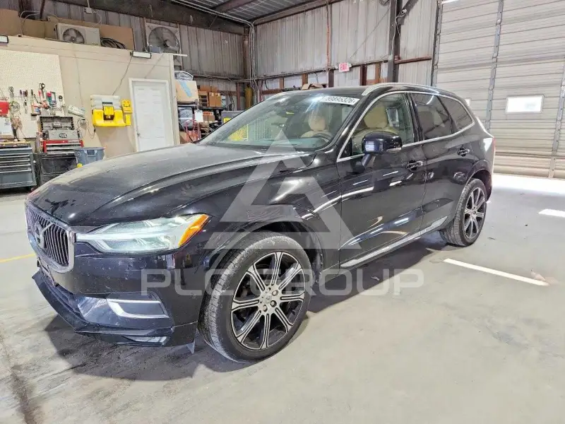 2019 Volvo XC60 photo