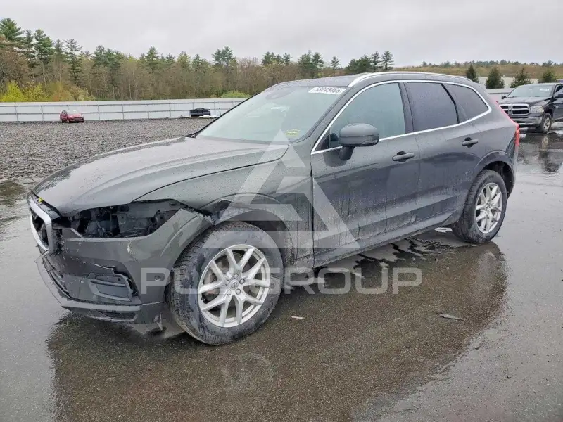 2019 Volvo XC60 photo